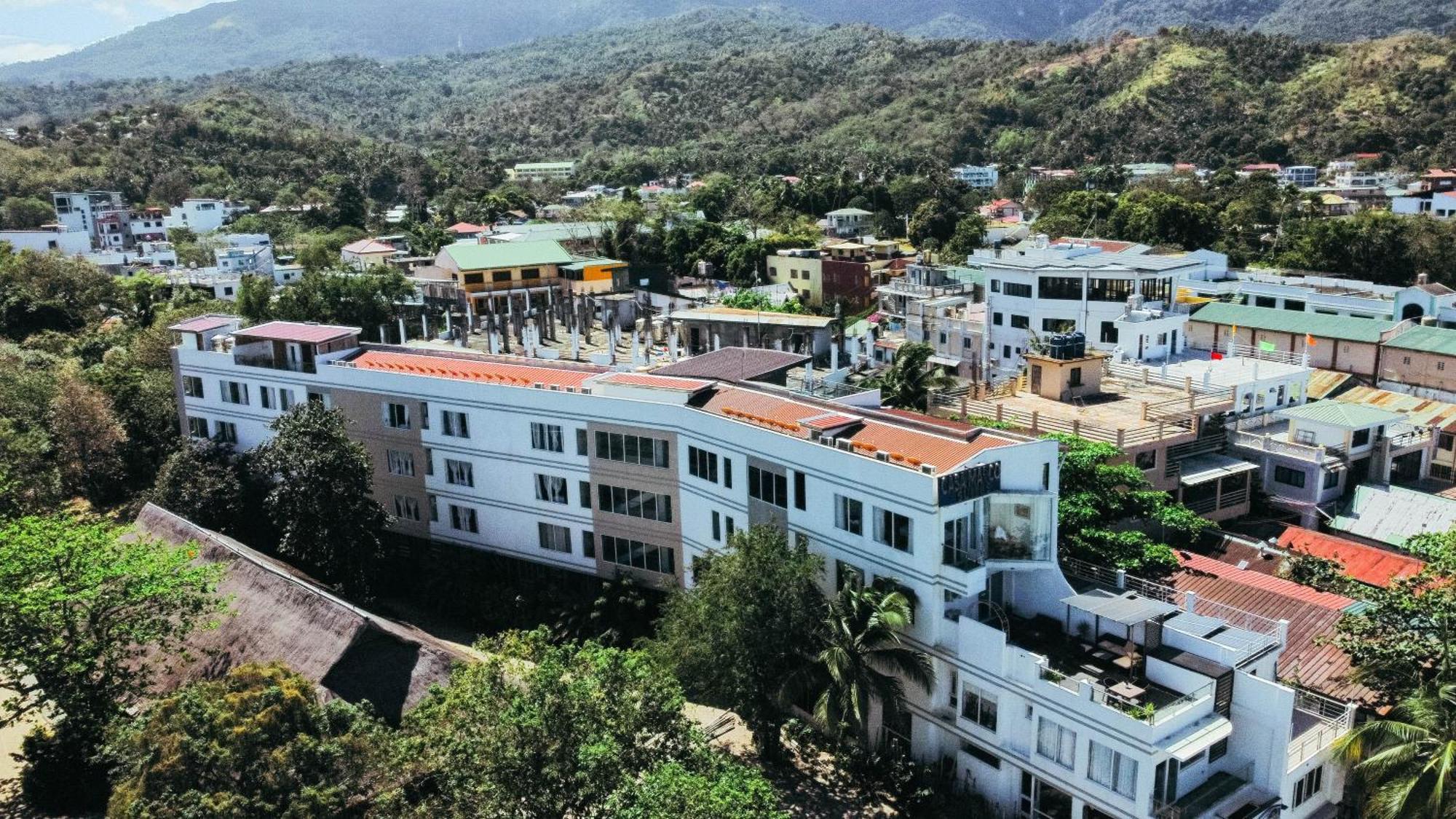 Casa Marco Suites Puerto Galera Powered By Cocotel Exterior photo