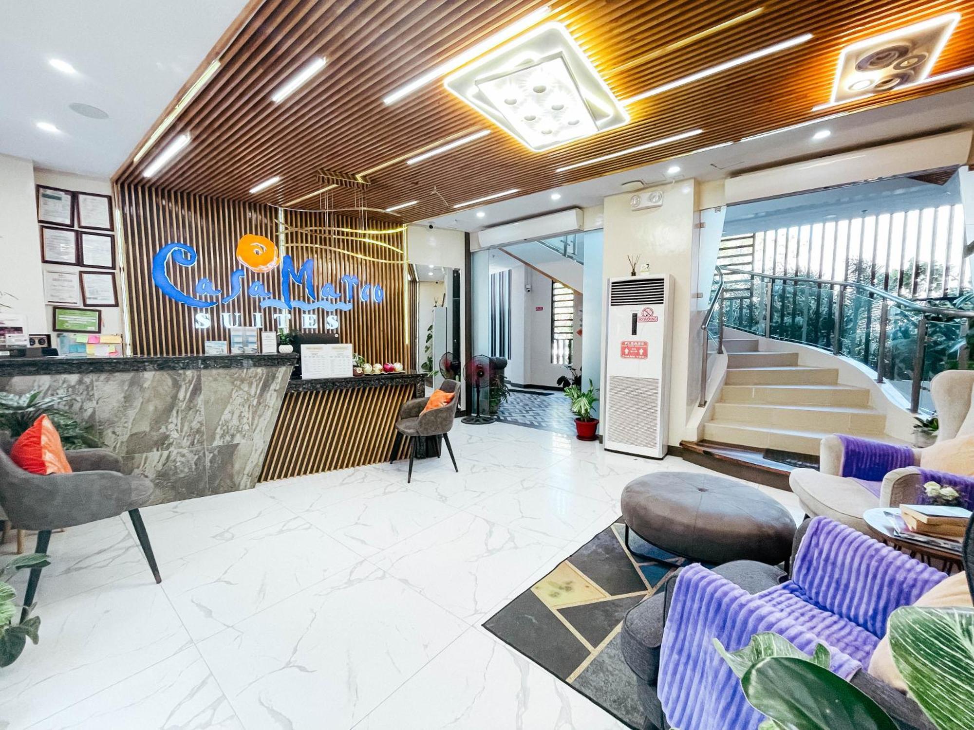 Casa Marco Suites Puerto Galera Powered By Cocotel Exterior photo
